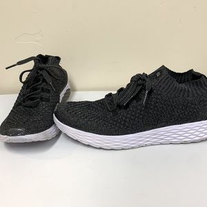 NoBull men’s knit runners. Very good condition lightly used.